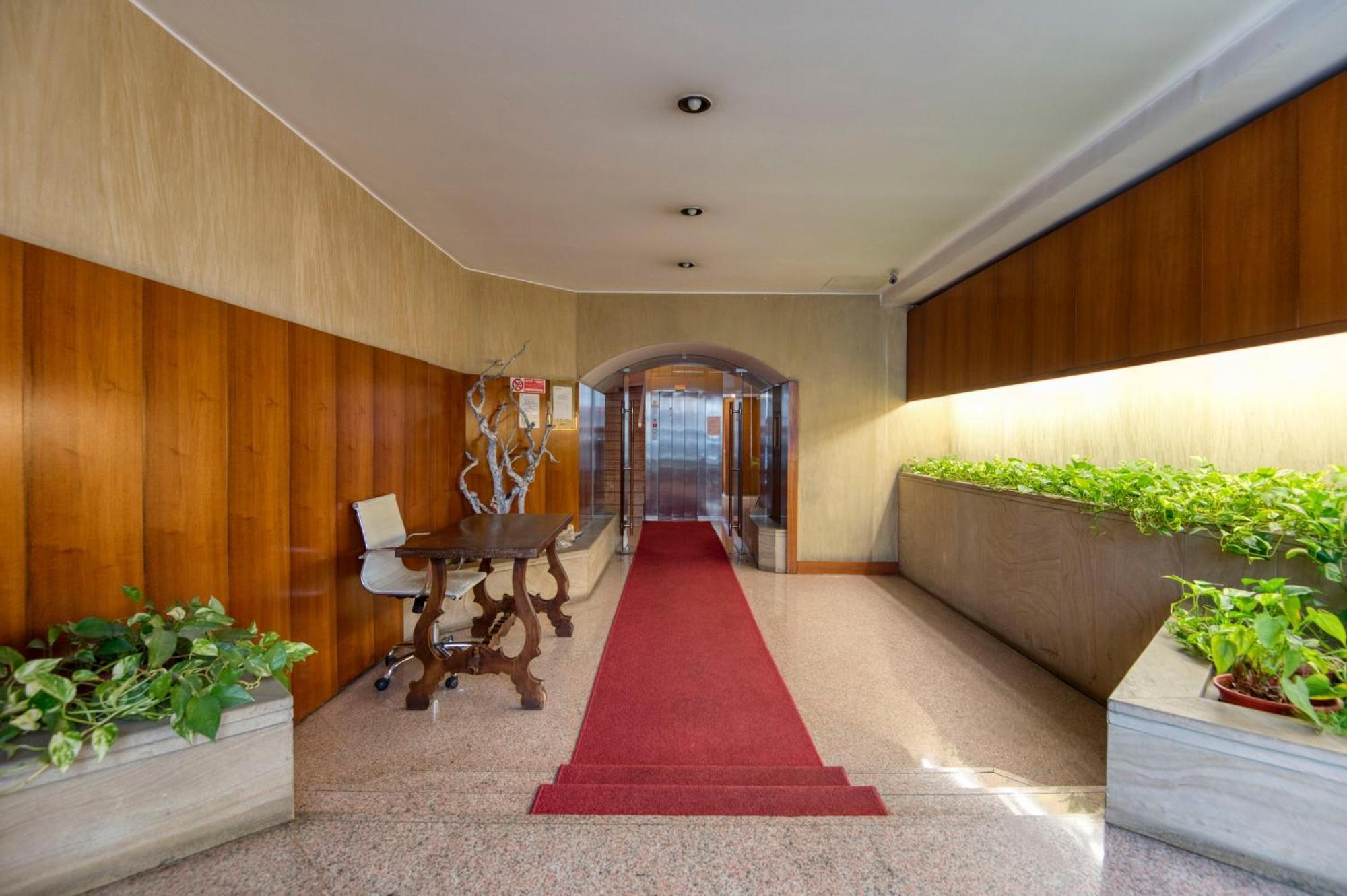 Milan Royal Suites -Montenapoleone- Buitenkant foto